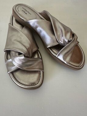 Clarks Metallic Reyna Twist Slide Sandals, Size 9